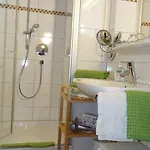 Rotzler 아파트 *